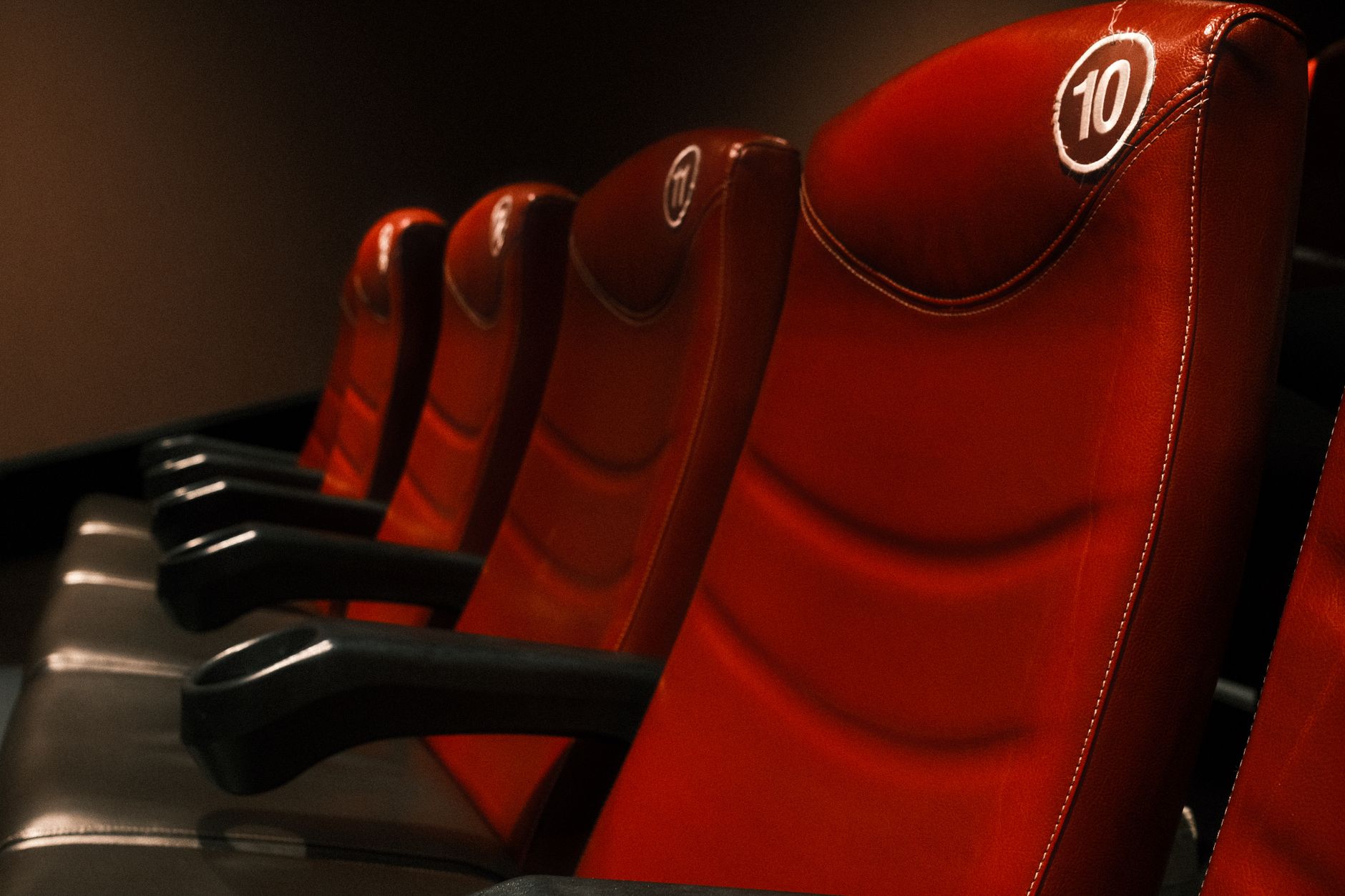 Cinéma Le Palace de Château-Gontier — intérieur d'un cinéma avec sièges