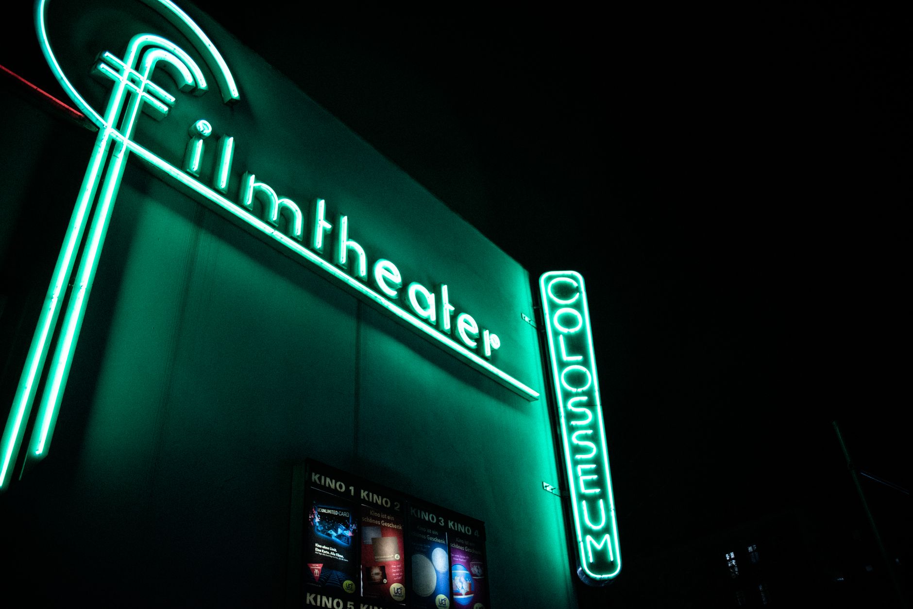 Cinéma à Saint-Malo : où consulter le programme et les horaires — cinéma à Saint-Malo salle de projection
