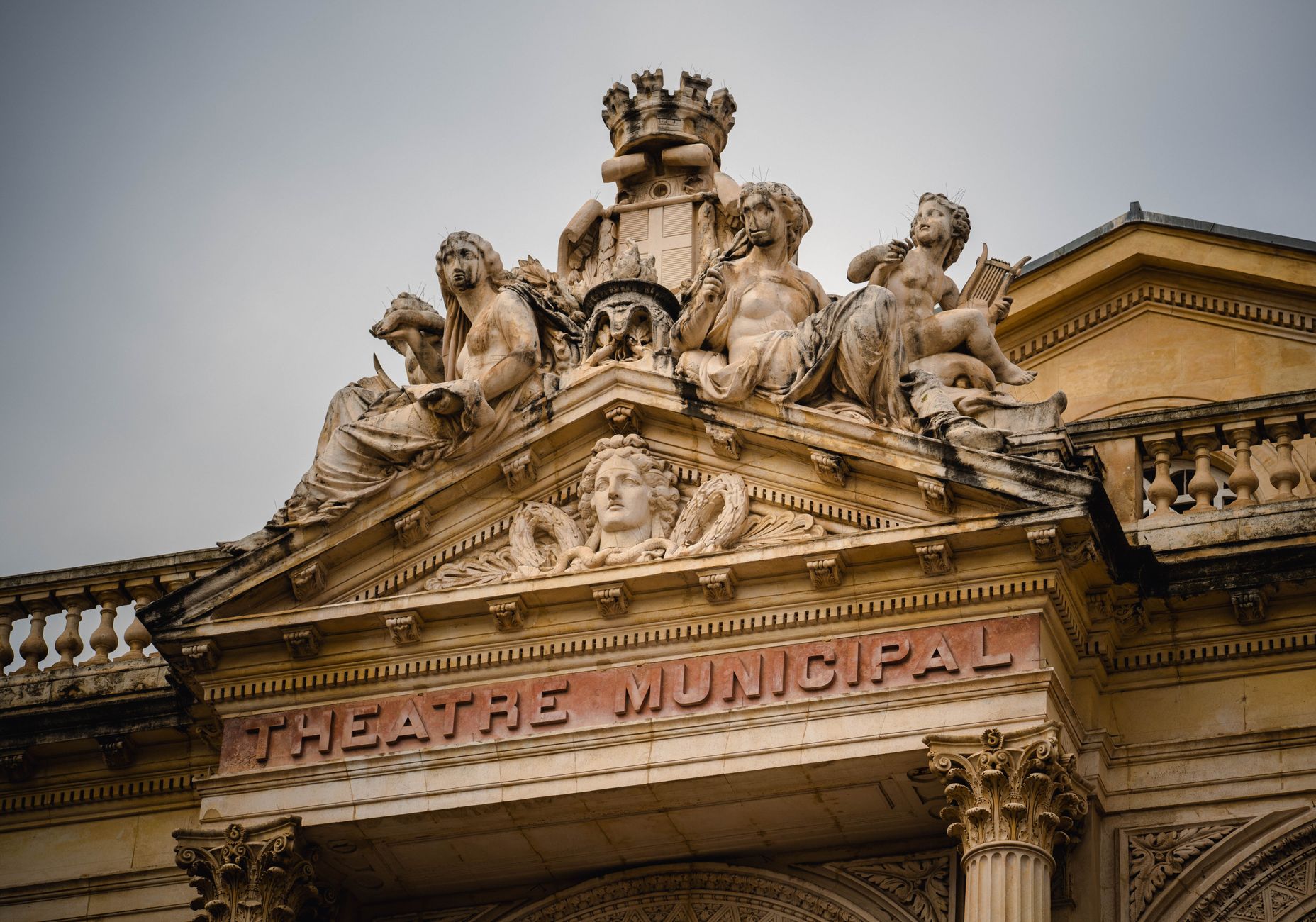 Théâtre Fémina de Bordeaux programme, — façade extérieure du Théâtre Fémina Bordeaux
